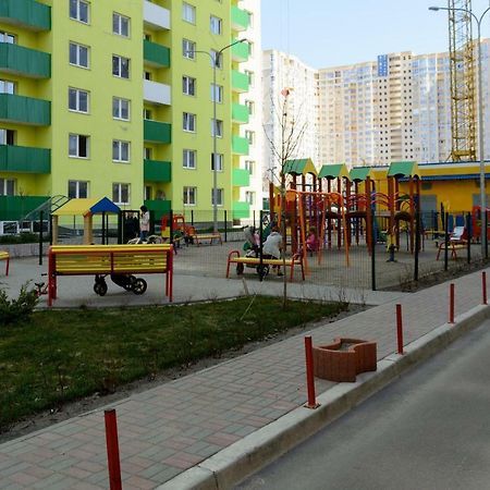Мини-Апартаменты Студио На Ломоносова, Вднх Kyiv Exterior photo